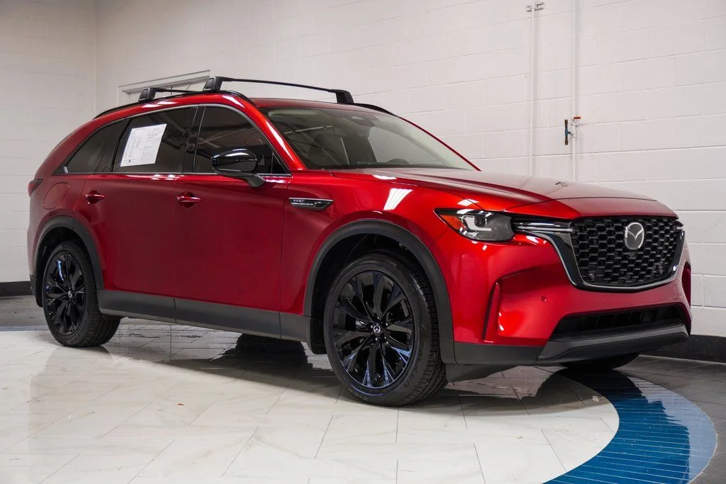 Used 2025 Red Mazda Premium image 5