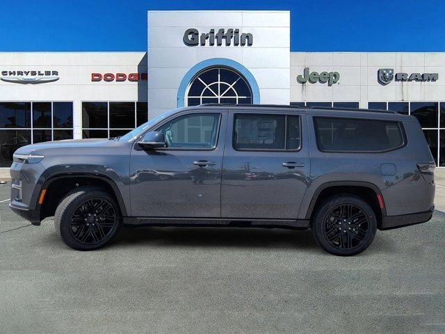 New 2026 Baltic-Gray Metallic Clear-Coat Exterior Paint Jeep Limited Reserve image 10