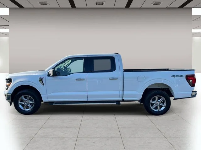 Used 2024 White Ford XLT image 7