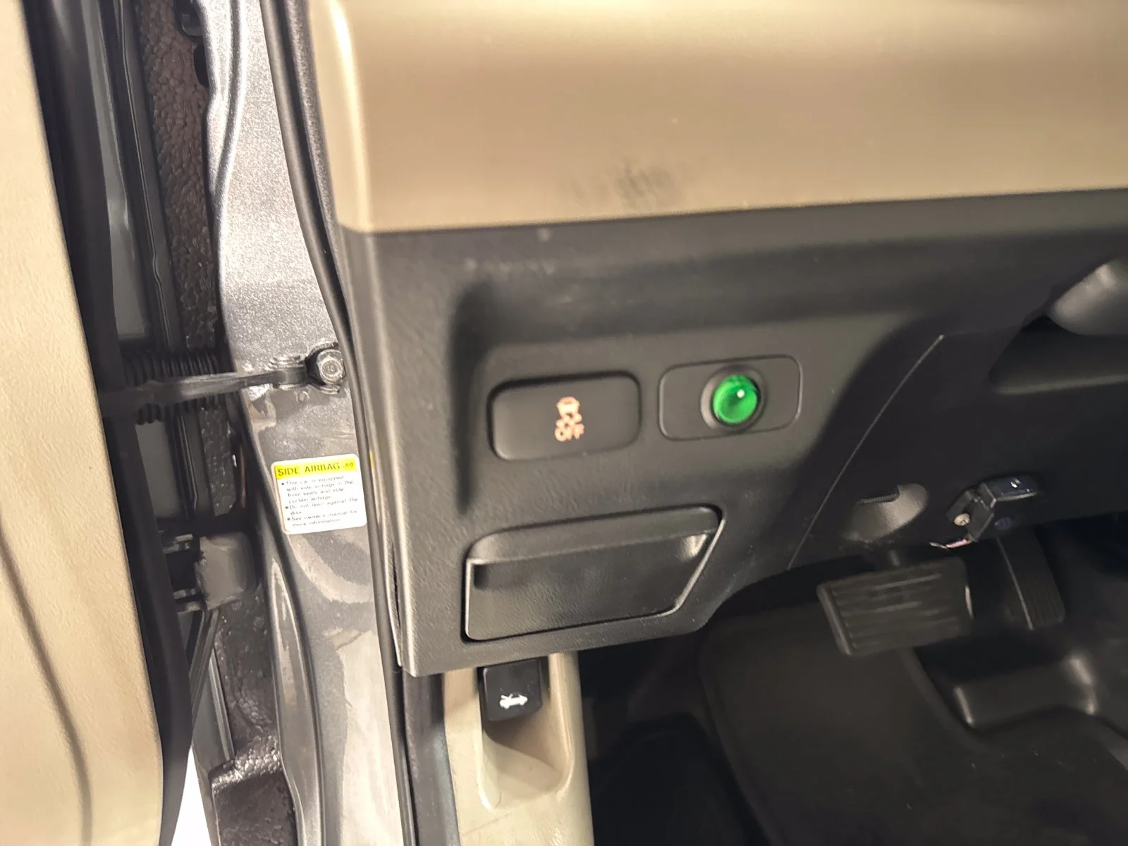 Used 2011 Polished Metal Metallic Honda EX image 14