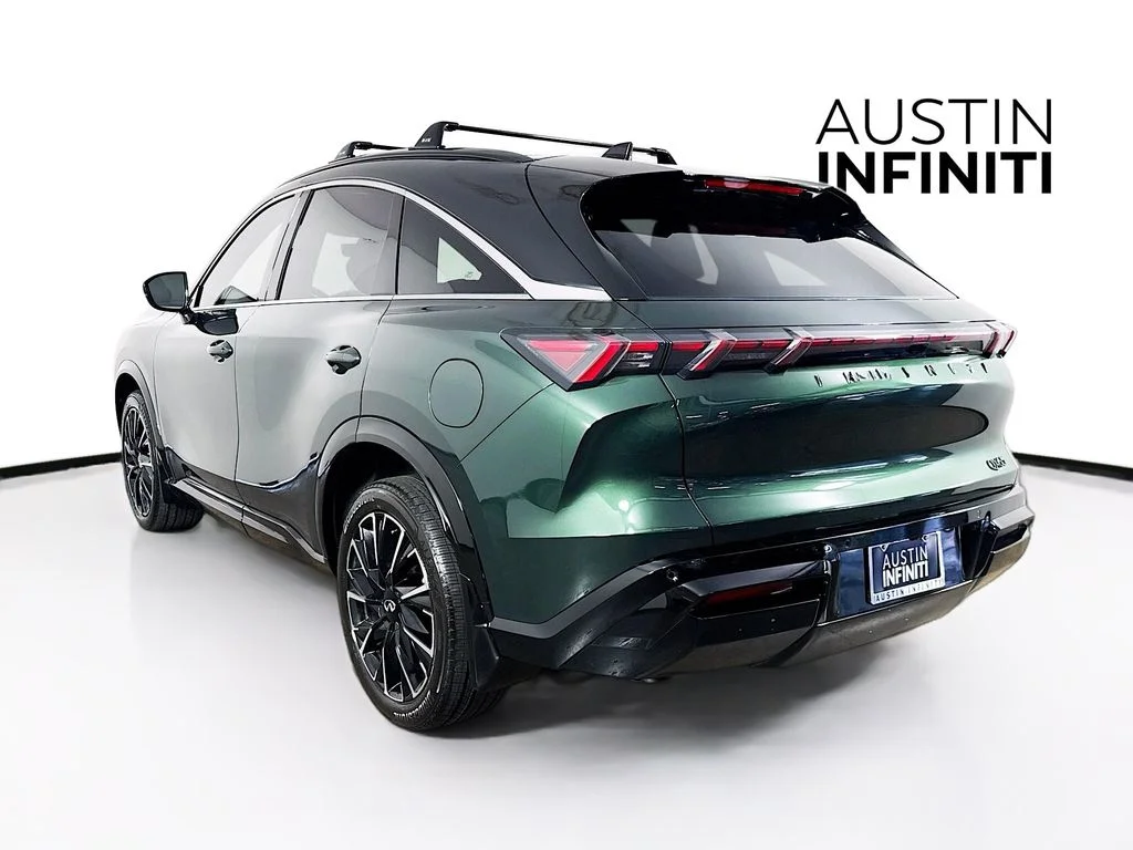 New 2027 2T DEEP EMRD INFINITI AUTOGRAPH image 5