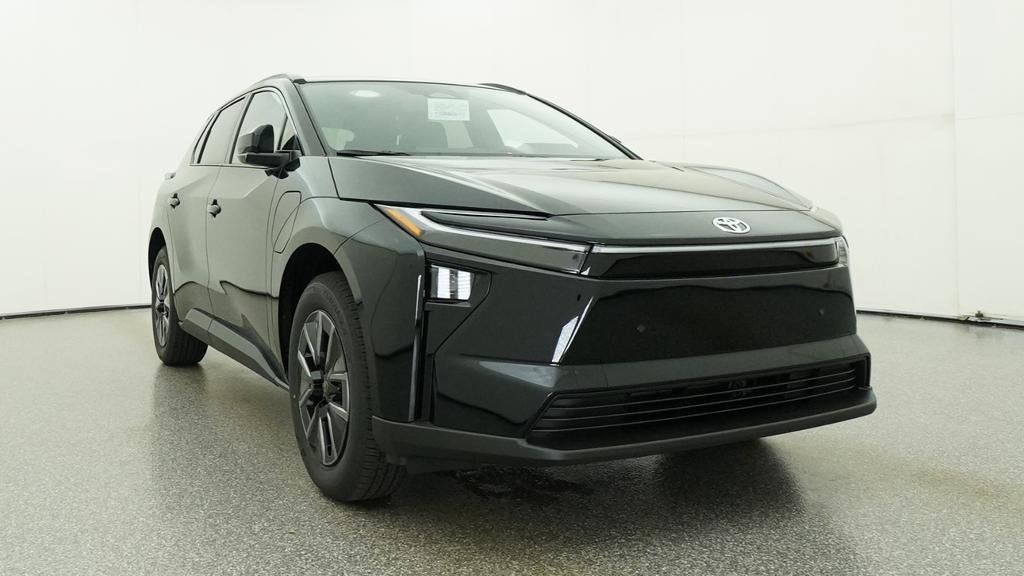 New 2026 Midnight Black Metallic Toyota XLE image 7