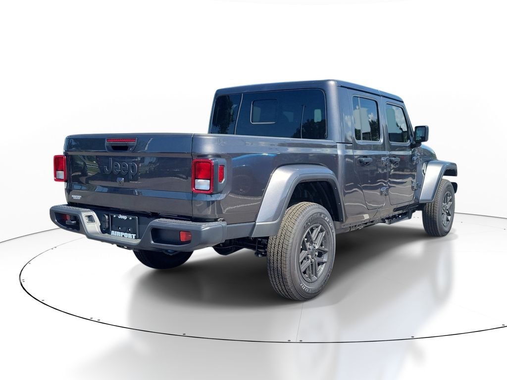 New 2026 Granite Crystal Metallic Clear-Coat Exterior Paint Jeep Sport S image 3