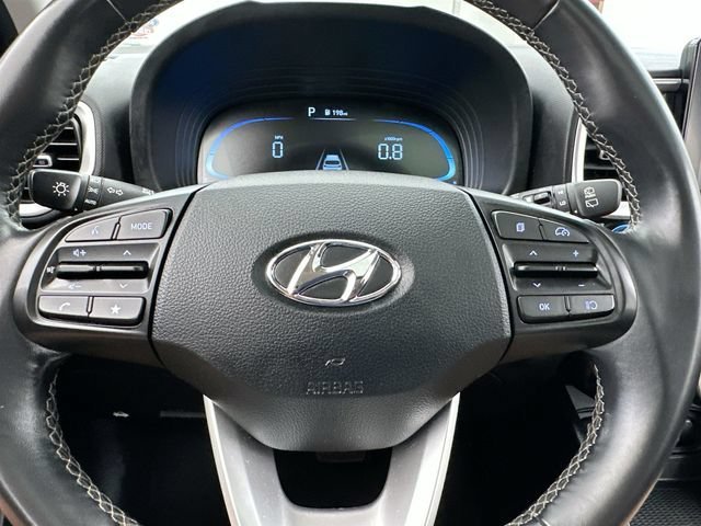 2025 Hyundai Venue SEL - Photo 28
