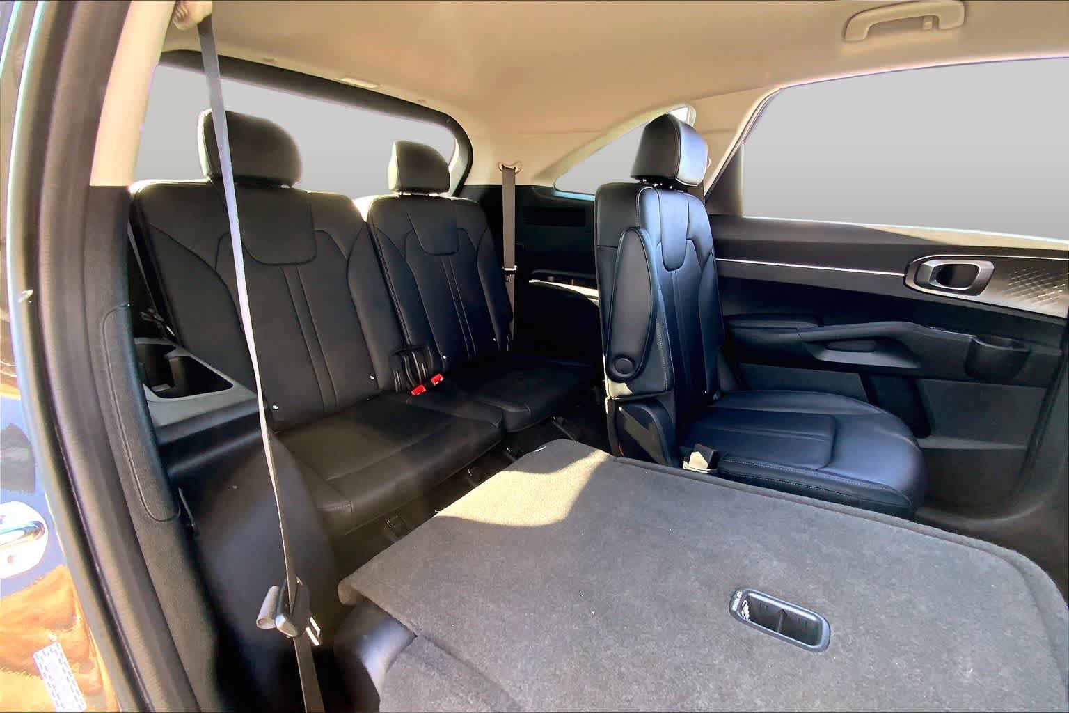 Used 2025 Interstellar Gray Kia EX image 20