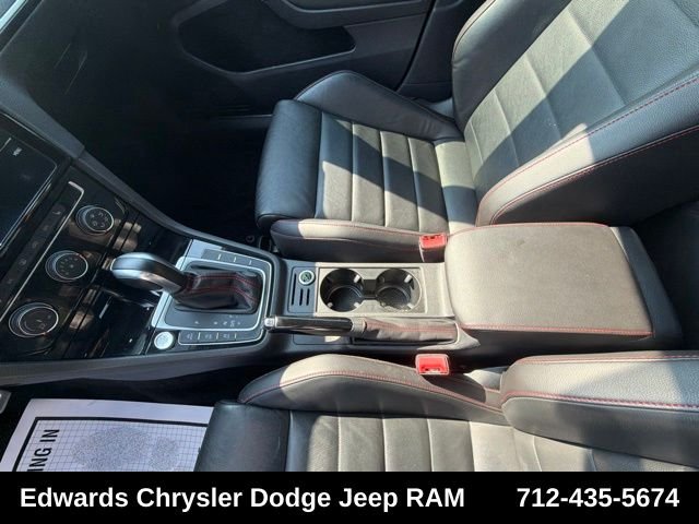Used 2020 Silver Volkswagen 2.0T SE image 16