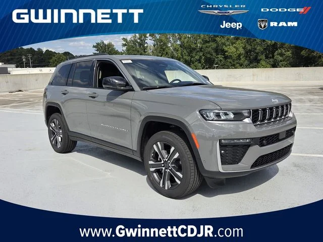 New 2027 Sting-Gray Clear-Coat Paint Jeep Limited image 1
