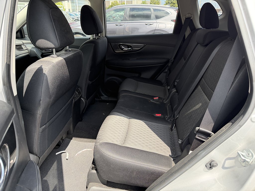 Used 2017 Brilliant Silver Nissan SV image 16
