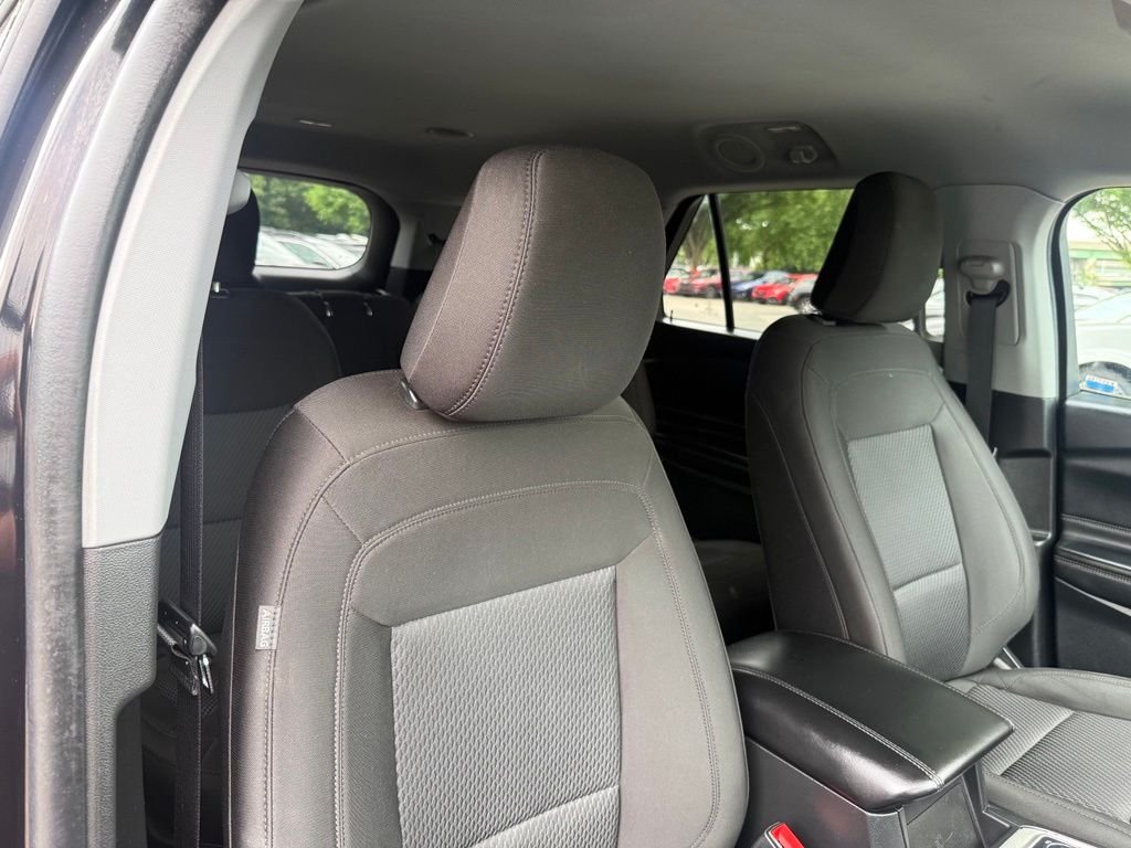 Used 2023 Black Ford XLT image 31