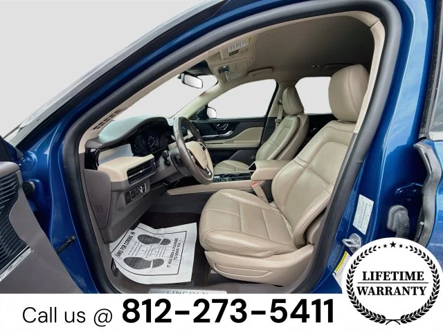 Used 2021 Blue Lincoln Standard image 21