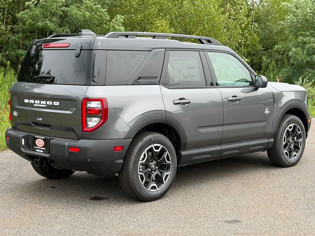New 2026 Carbonized Gray Metallic Ford Outer Banks® image 27