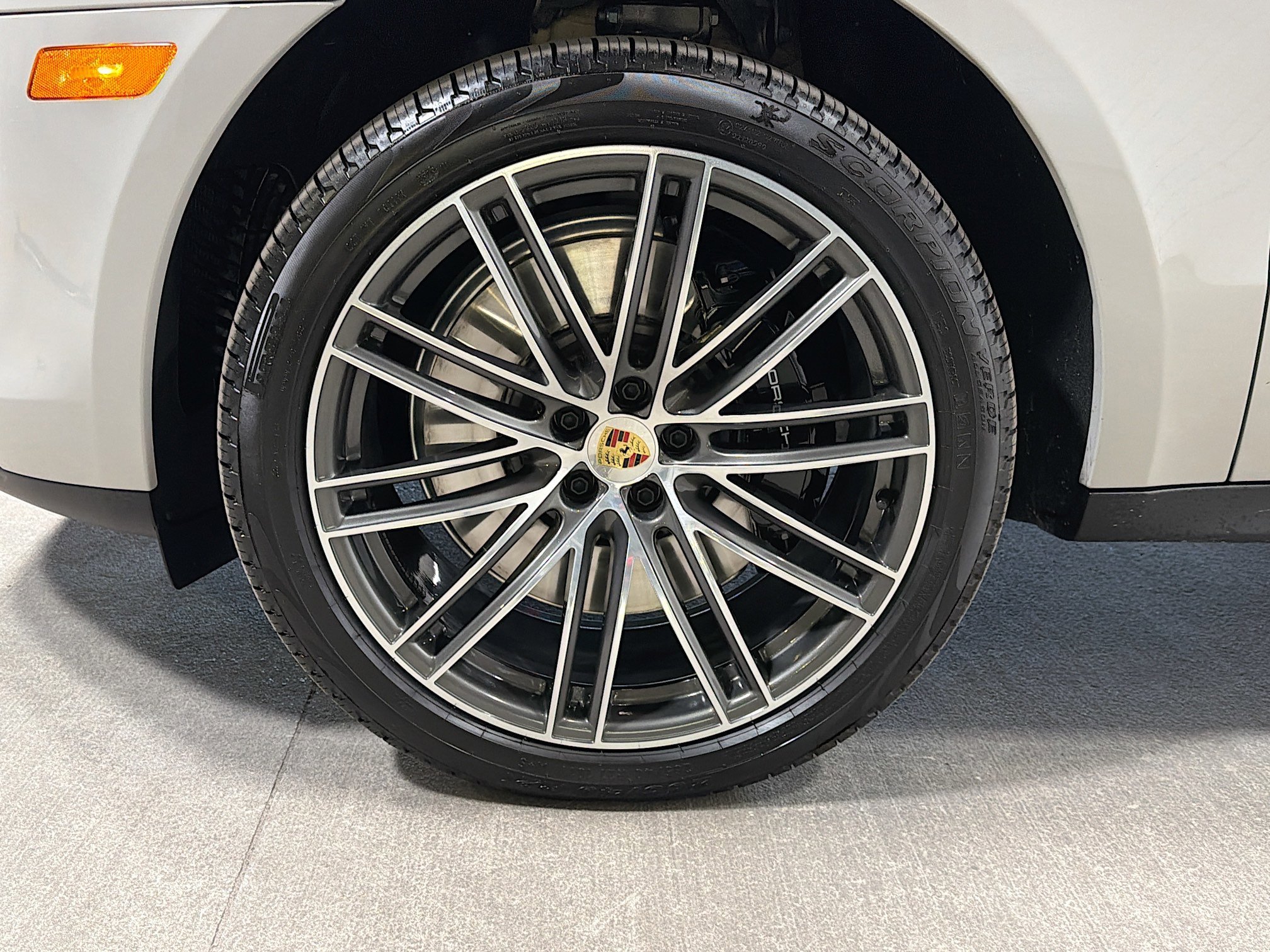 2026 Porsche Macan GTS - Photo 41