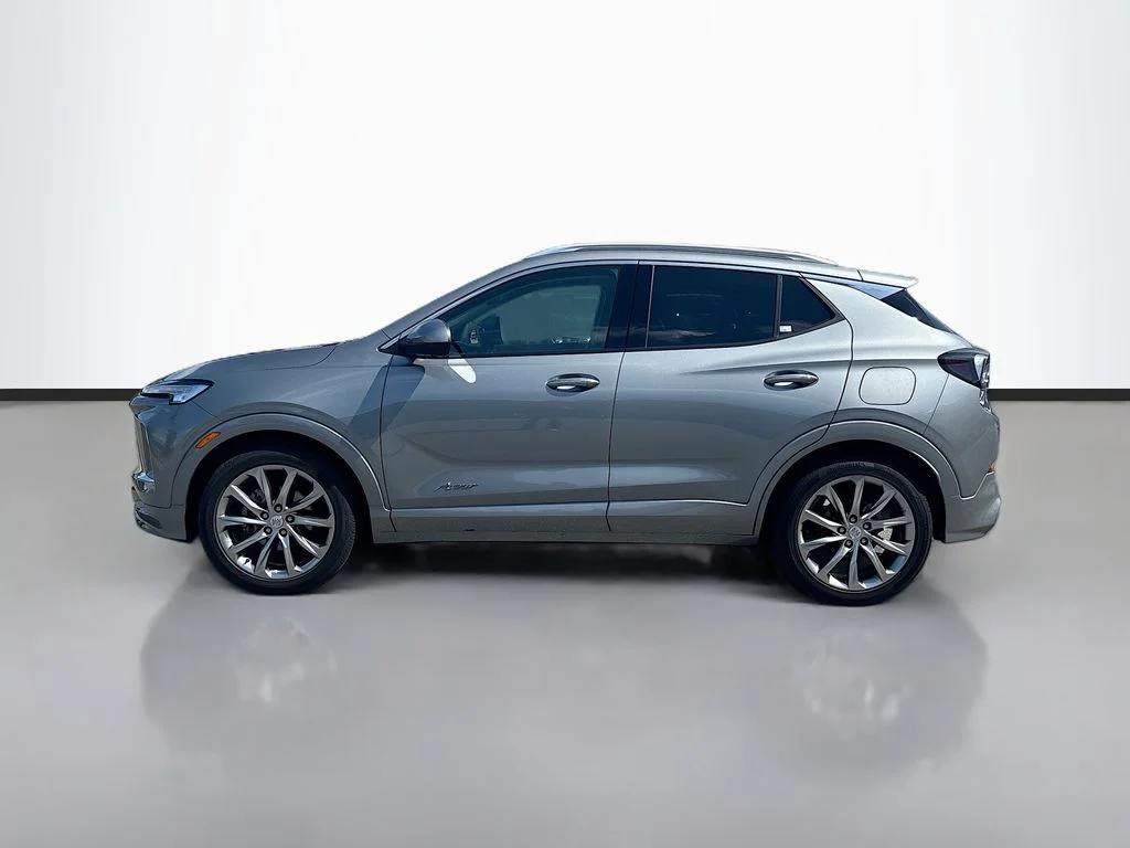 Used 2025 Gray Metallic Buick Avenir image 6