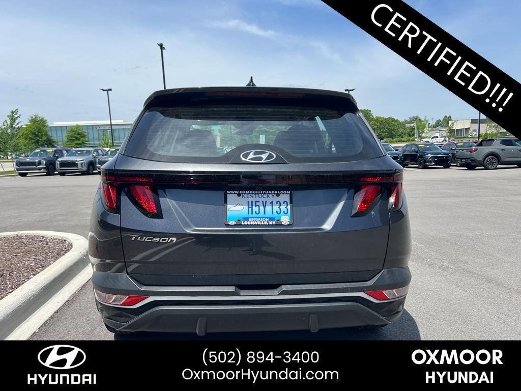 Used 2024 Dark Gray Metallic Hyundai SE image 12