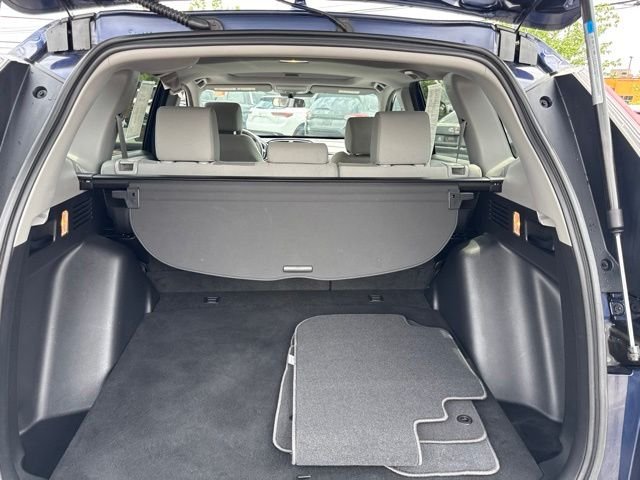 Used 2020 Obsidian Blue Pearl Honda EX image 30