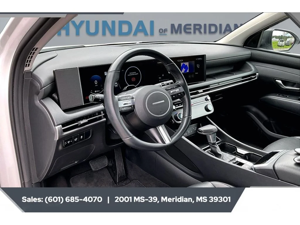 Used 2025 SERENITY WHITE PEARL Hyundai SEL Convenience image 12