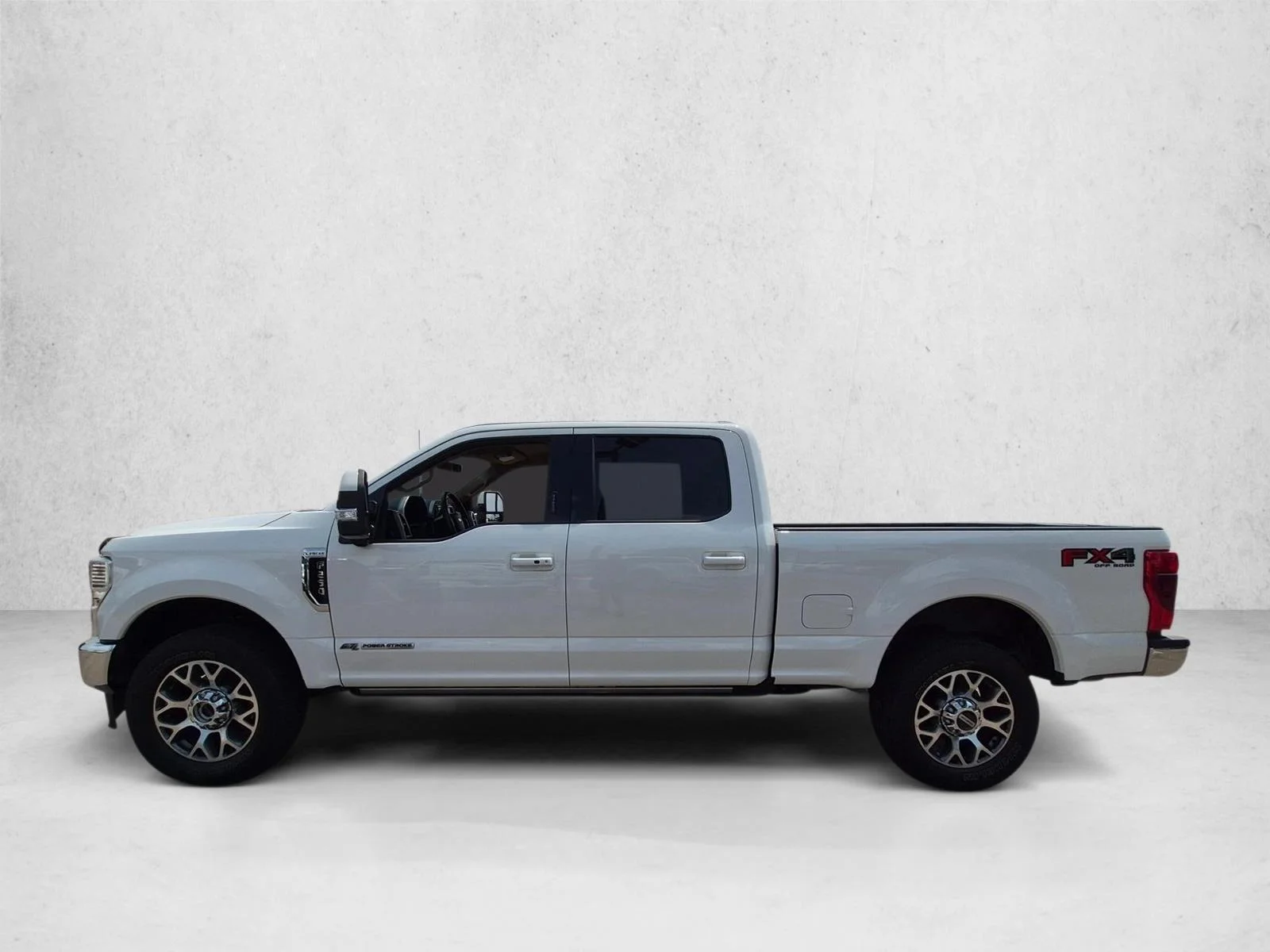 Certified Used 2022 Star White Metallic Tri-Coat Ford LARIAT image 9