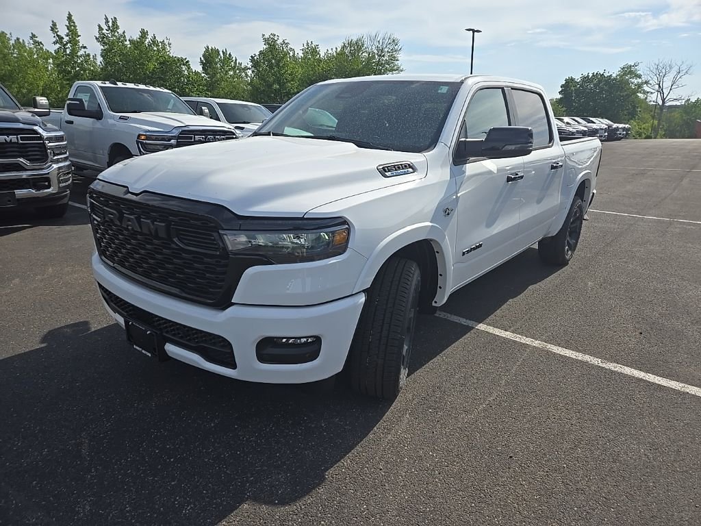 New 2026 Bright White Clear-Coat Exterior Paint RAM Big Horn/Lone Star image 3