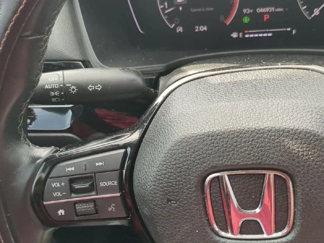 Used 2022 Morning Mist Metallic Honda EX image 15