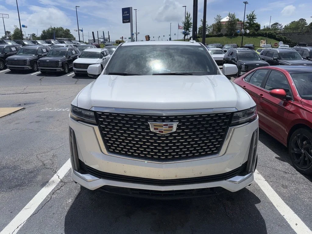 Used 2022 White Cadillac Luxury image 2