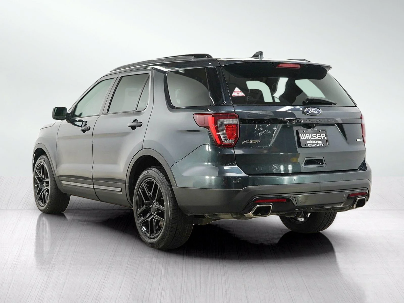 Used 2017 Quartz Metallic Ford Sport image 3