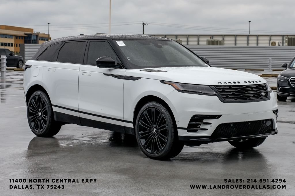 New 2026 Fuji White Land Rover Dynamic SE image 4