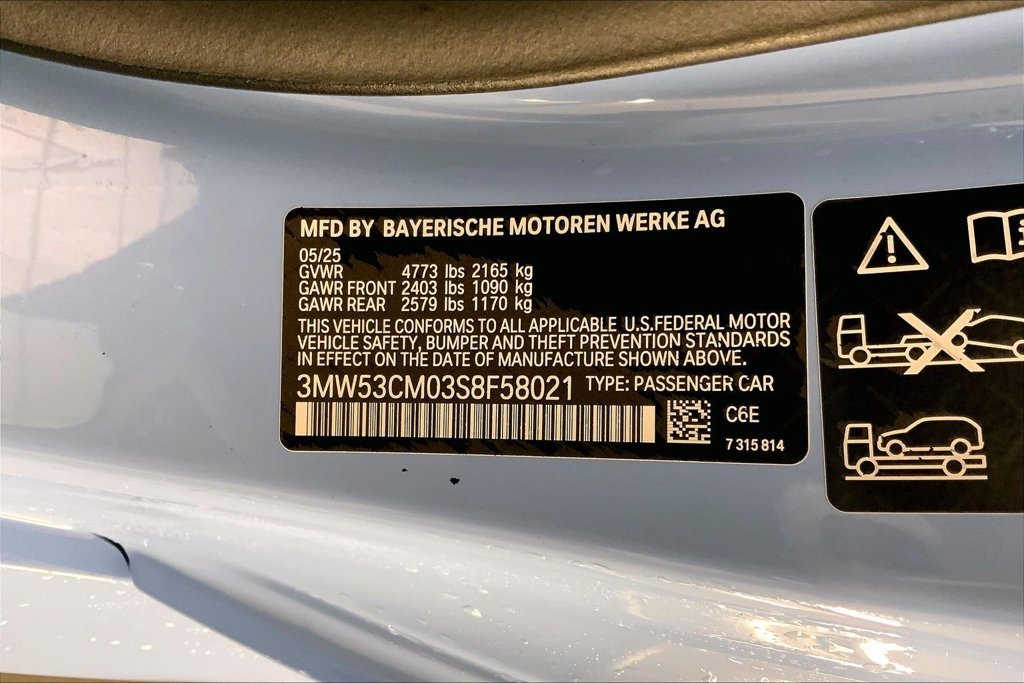 Used 2025 Zandvoort Blue BMW  image 32