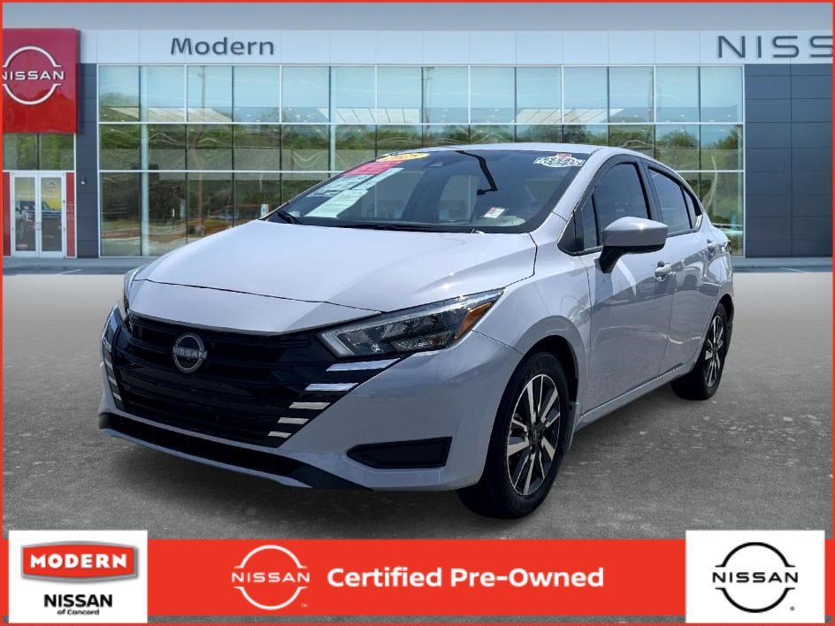 2025 Nissan Versa 1.6 SV CVT's photo