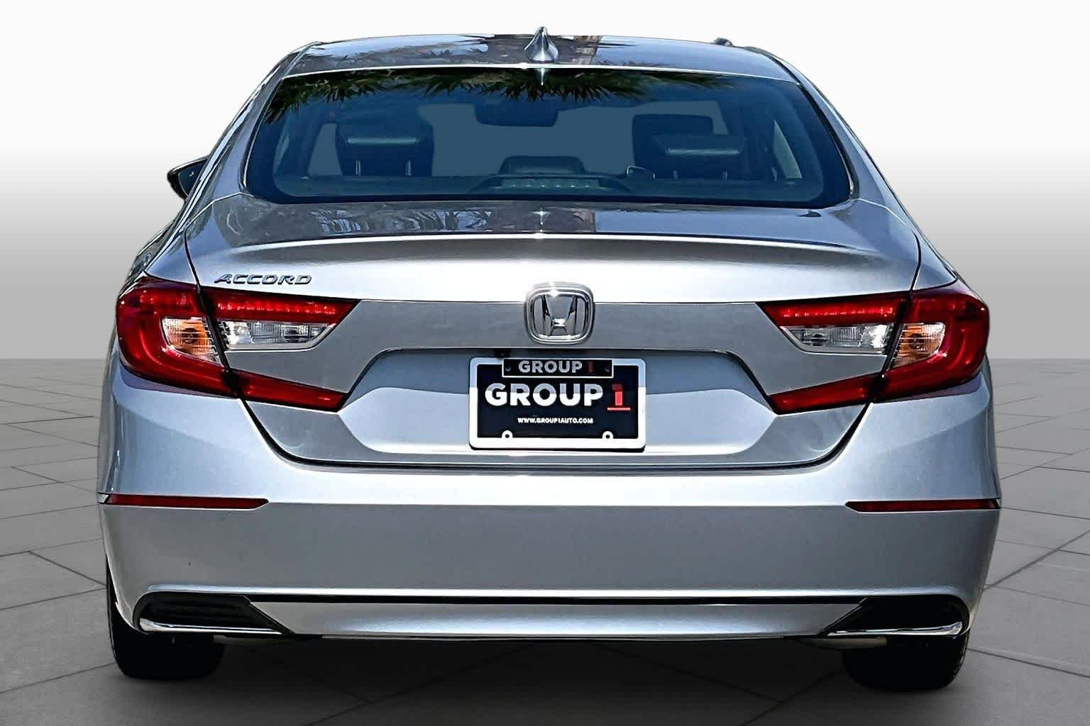 Certified Used 2019 Lunar Silver Metallic Honda EX-L 1.5T image 5
