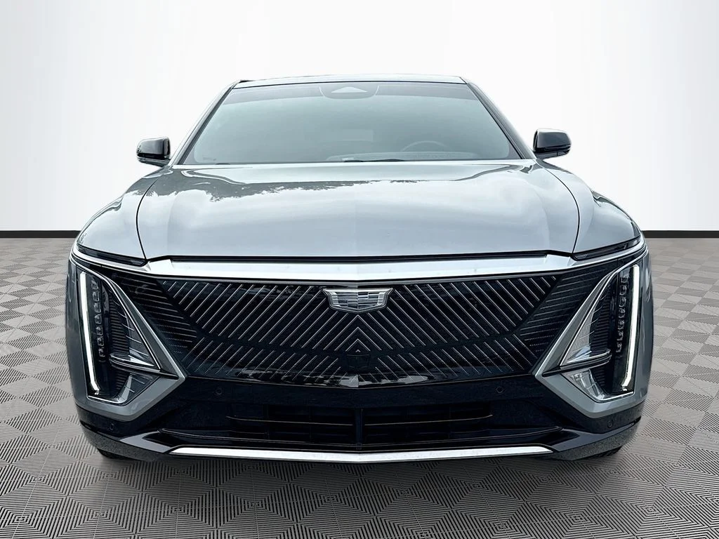 Used 2024 Cadillac LYRIQ Tech with VIN 1GYKPMRK6RZ103037 for sale in Miami, FL