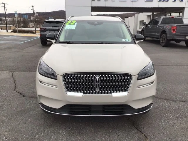 Used 2022 Ceramic Pearl Metallic Lincoln Standard image 3