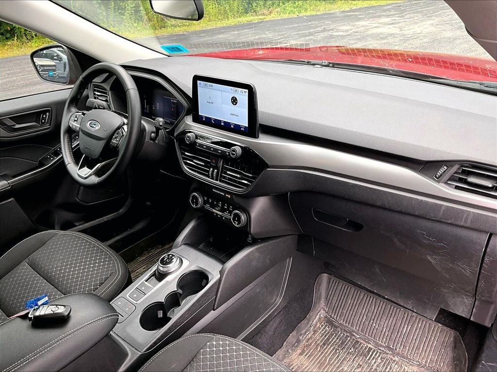 Used 2023 Red Metallic Ford Active image 14