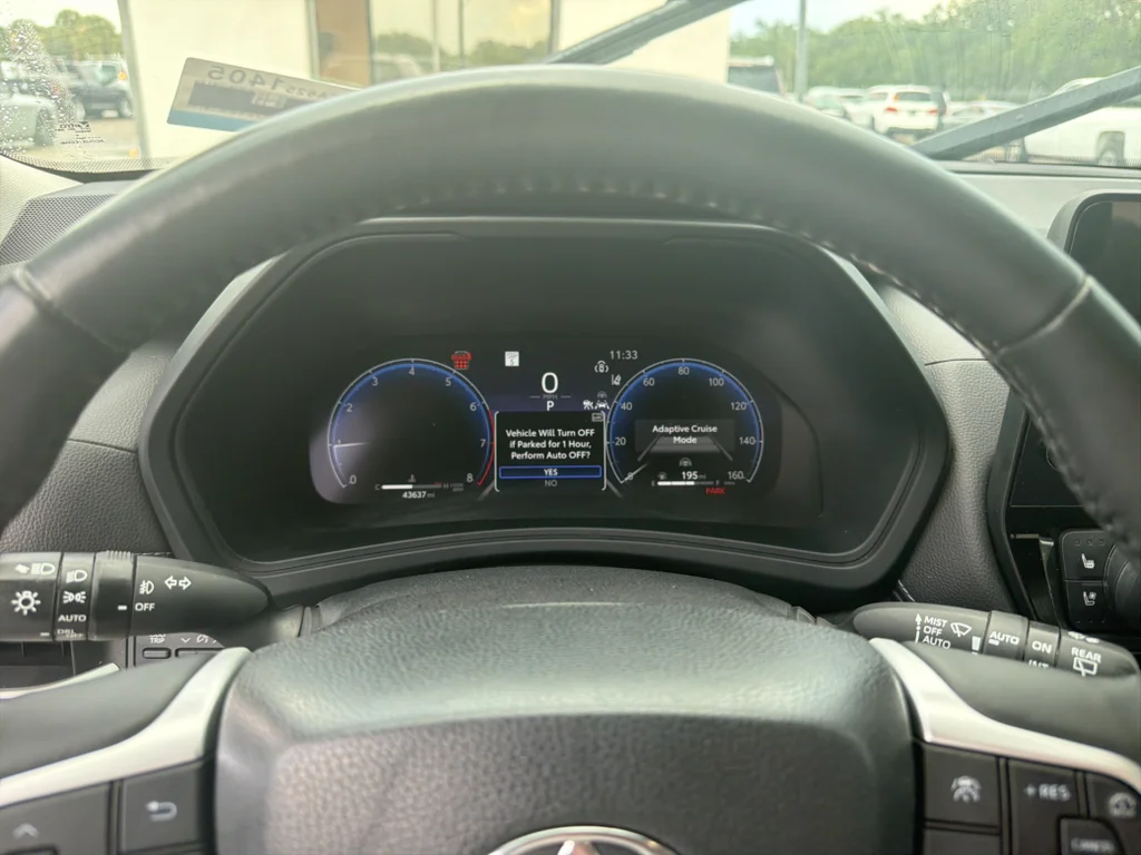 Used 2024 Wind Chill Pearl Toyota Limited image 6