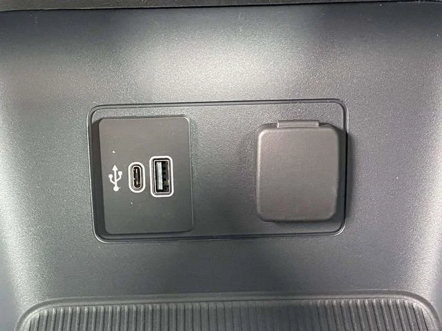 New 2026 Vapor Blue Metallic Ford Active image 17