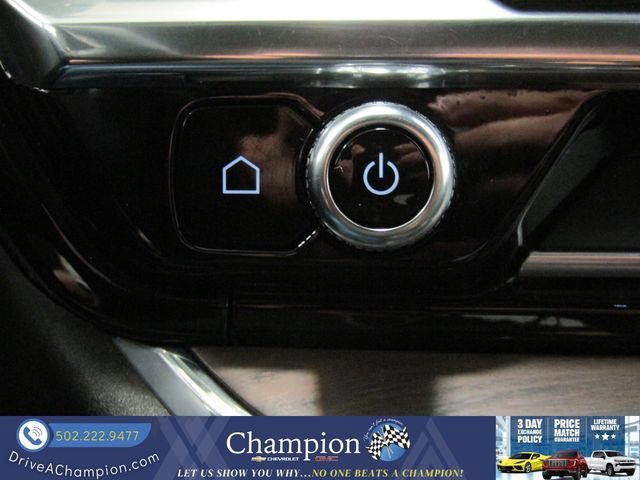 Used 2023 SUMMIT WHITE GMC SLT image 40