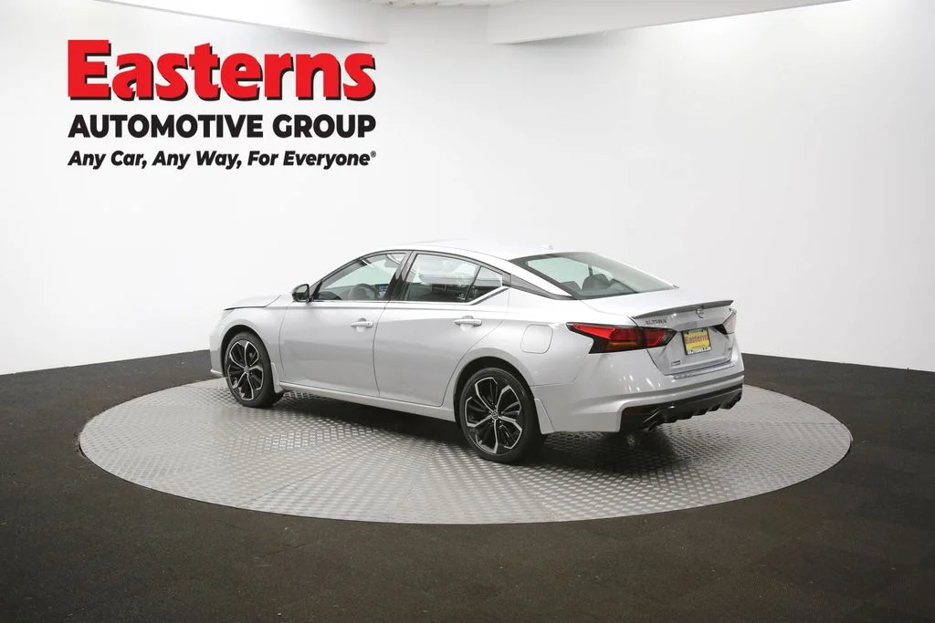 Used 2023 Silver Nissan 2.5 SR image 62