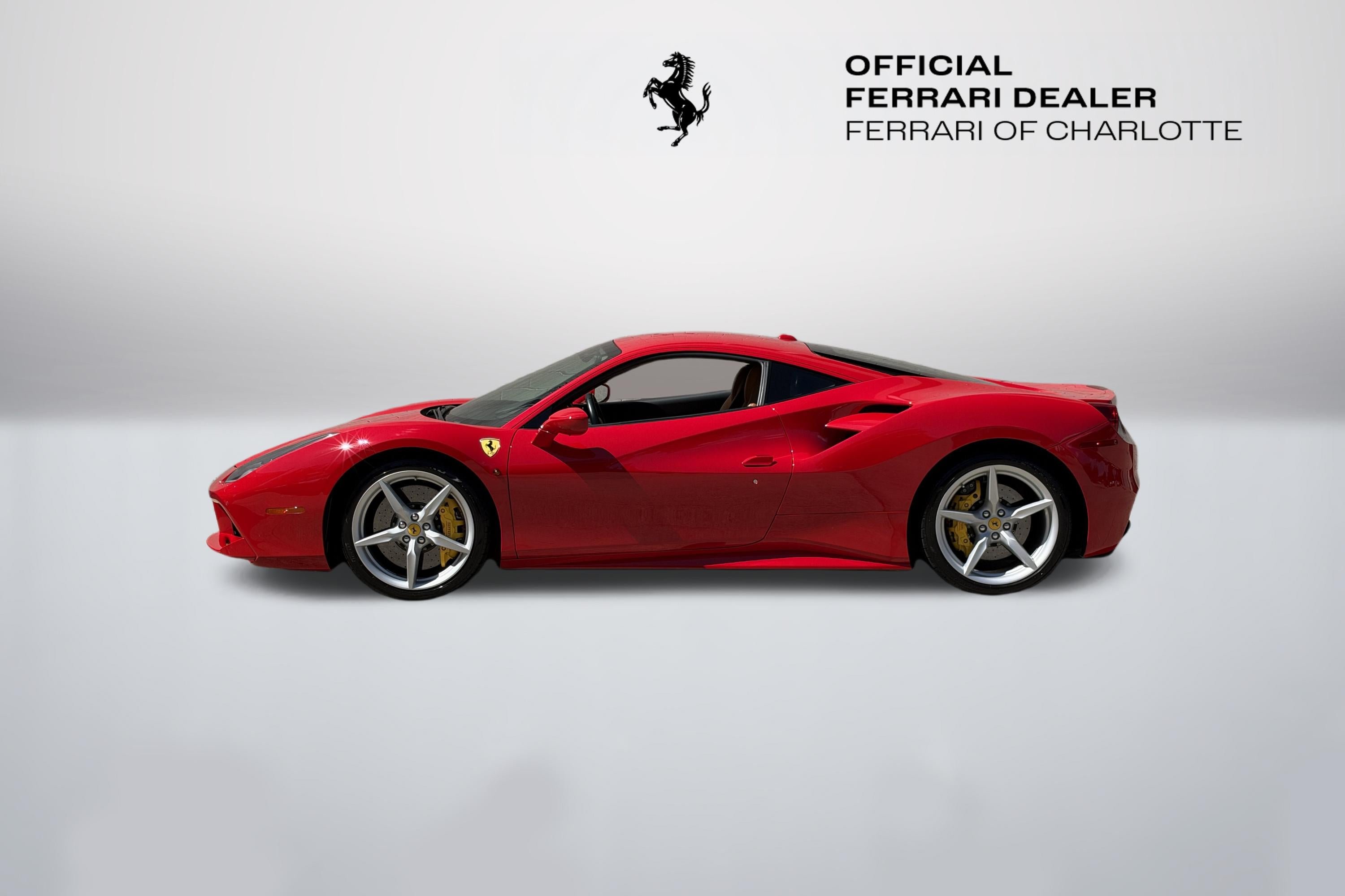 Used 2017 Rosso Corsa Ferrari  image 3