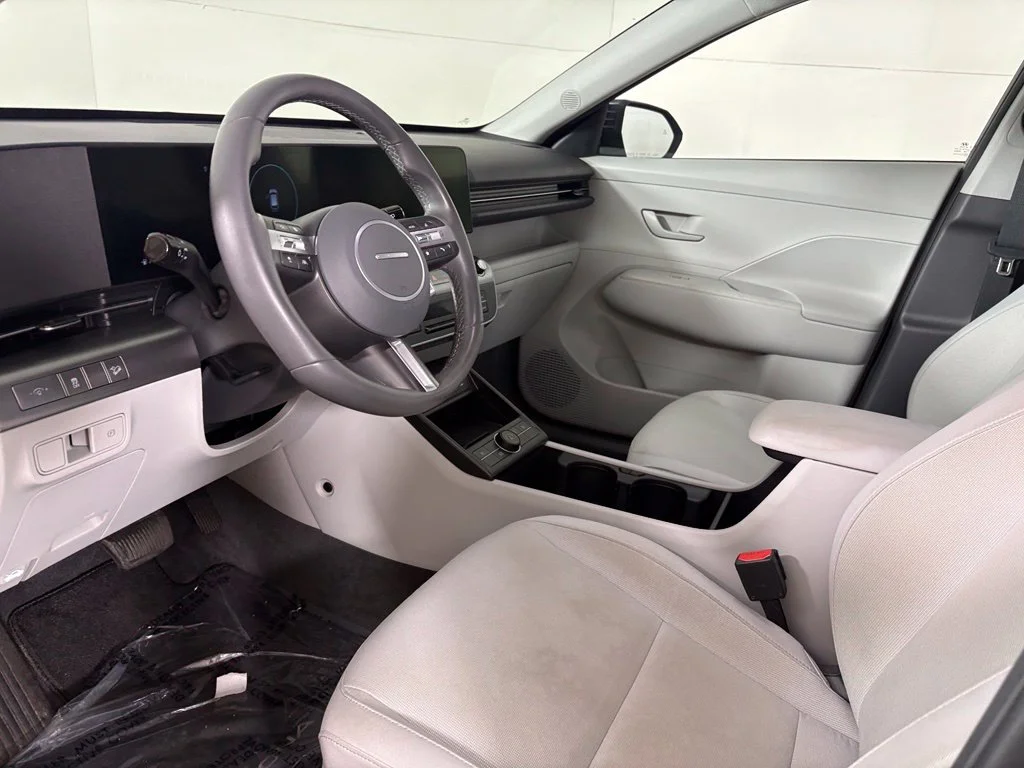 Used 2024 Blue Hyundai SEL image 22