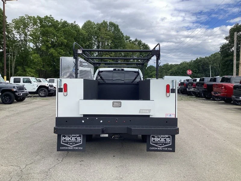 New 2026 Bright White Clearcoat RAM Tradesman image 6
