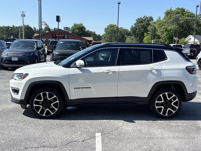 Used 2018 White Jeep Limited image 11