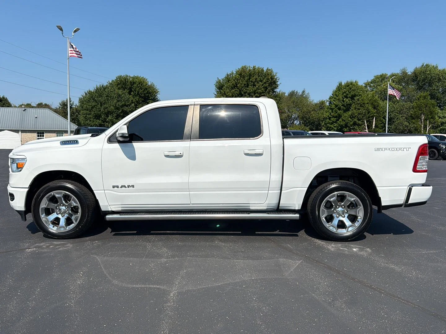 Used 2022 Bright White Clearcoat Ram Big Horn image 8
