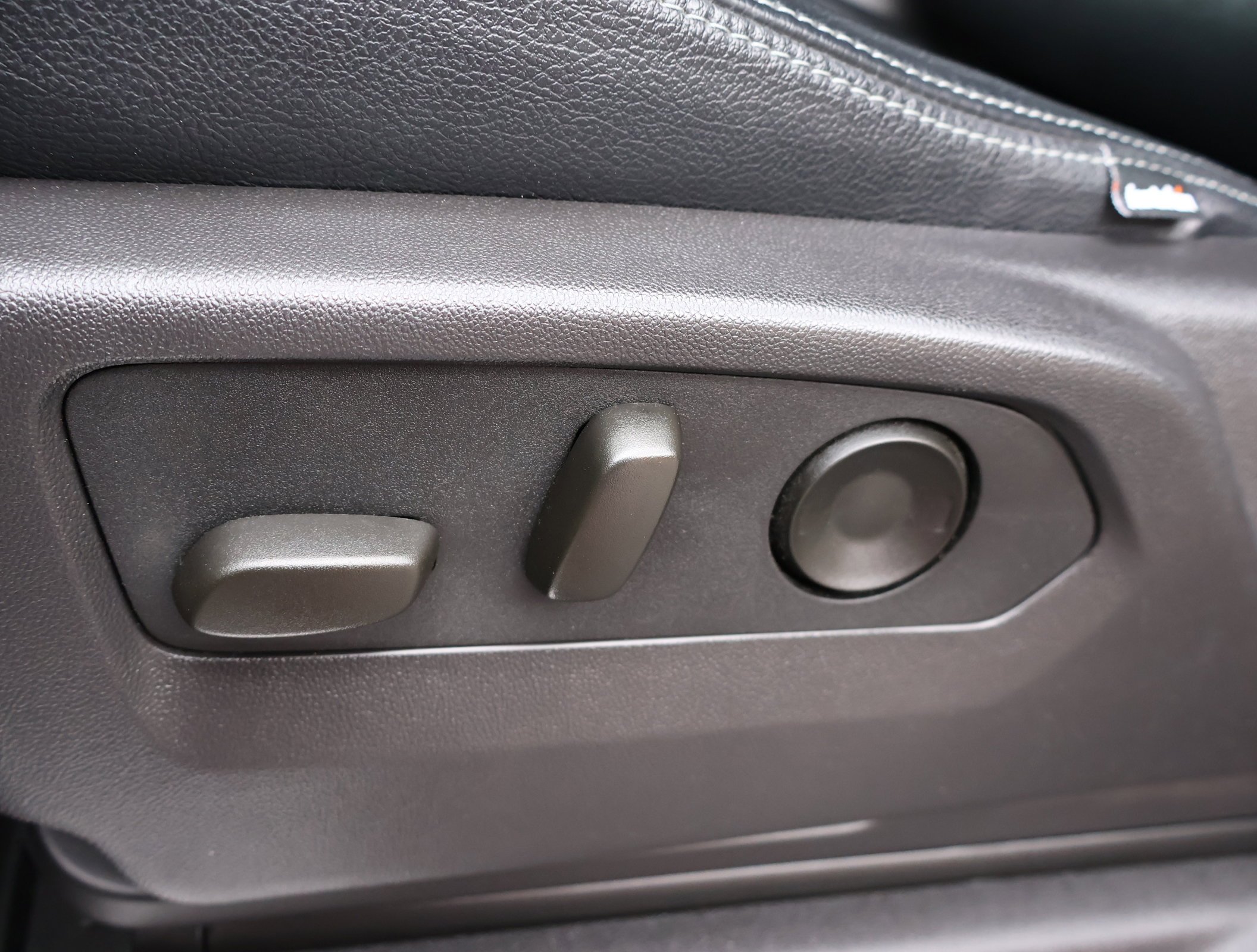 2024 Chevrolet Silverado 1500 RST - Photo 10