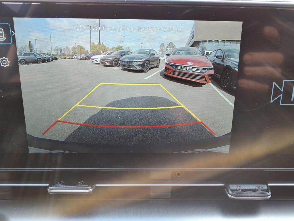 New 2026 White Hyundai SEL Sport FWD image 26