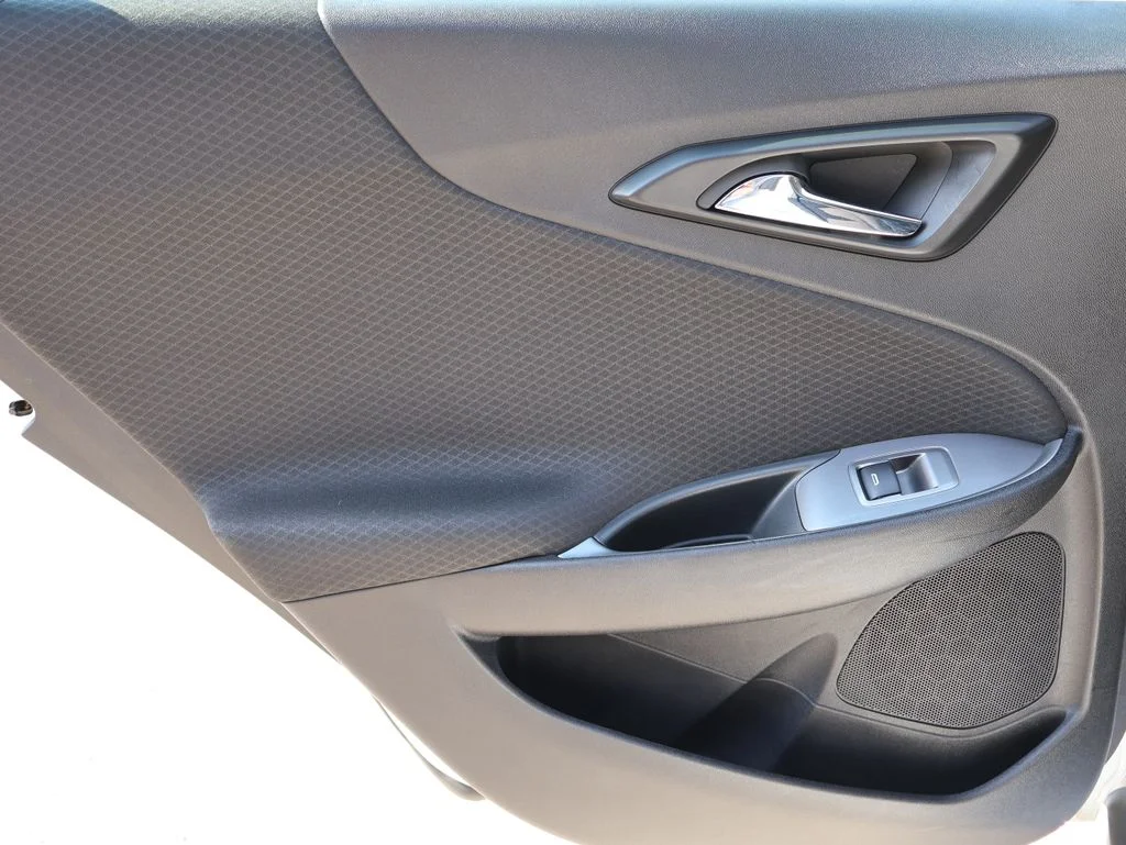 Used 2024 White Chevrolet LT image 16