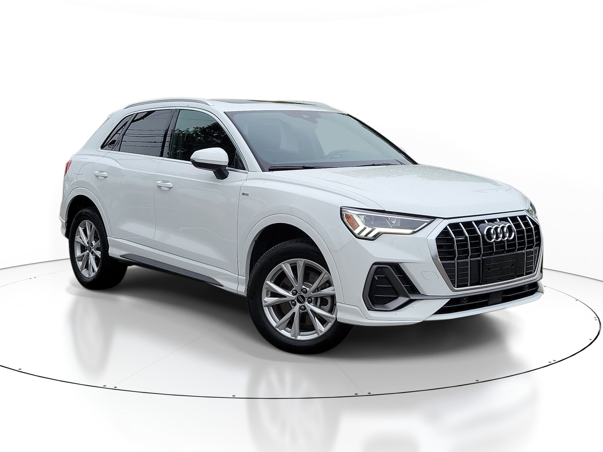 Used 2025 Blud Audi S line Premium image 1