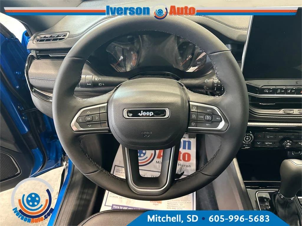 New 2026 Hydro Blue Pearlcoat Jeep Limited Altitude image 17
