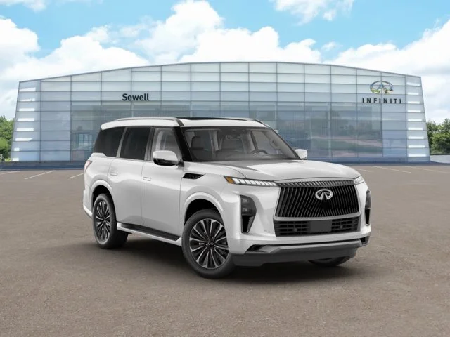 New 2027 RADIANT WHITE INFINITI Luxe 4WD image 4