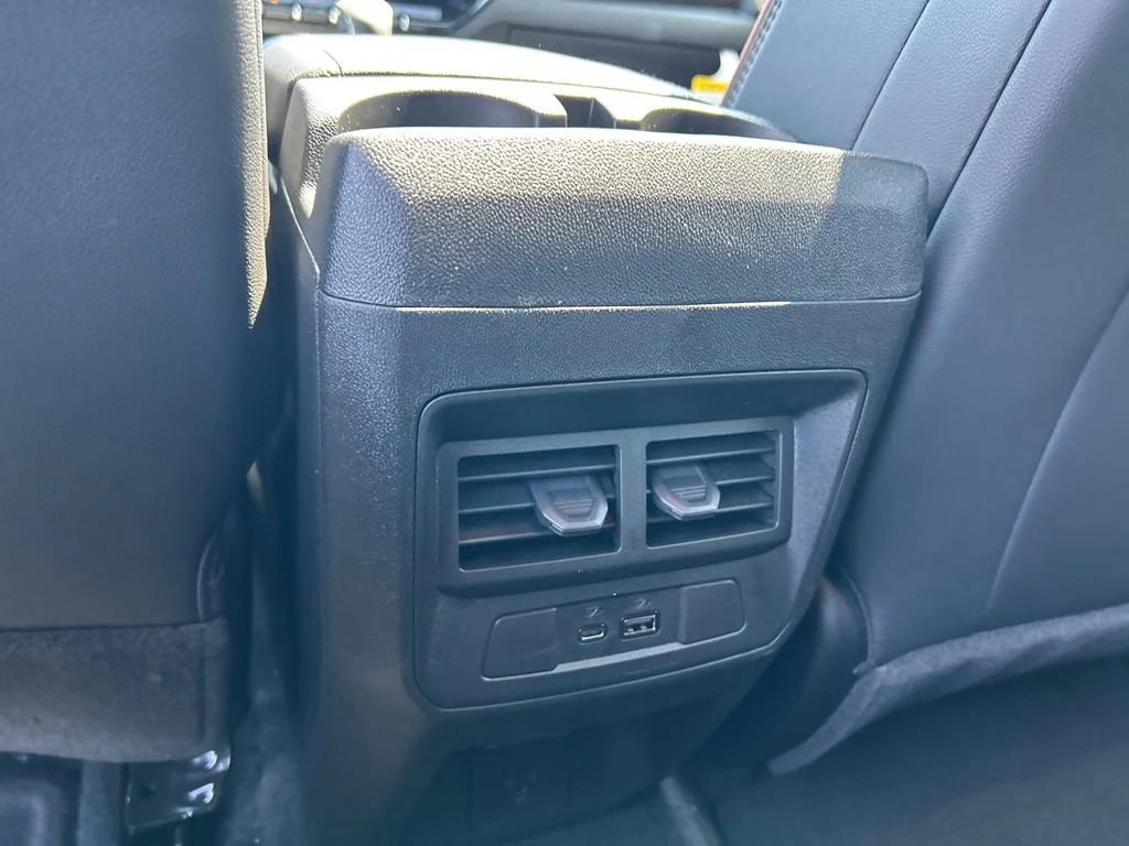 New 2026 Onyx Black GMC AT4 image 34