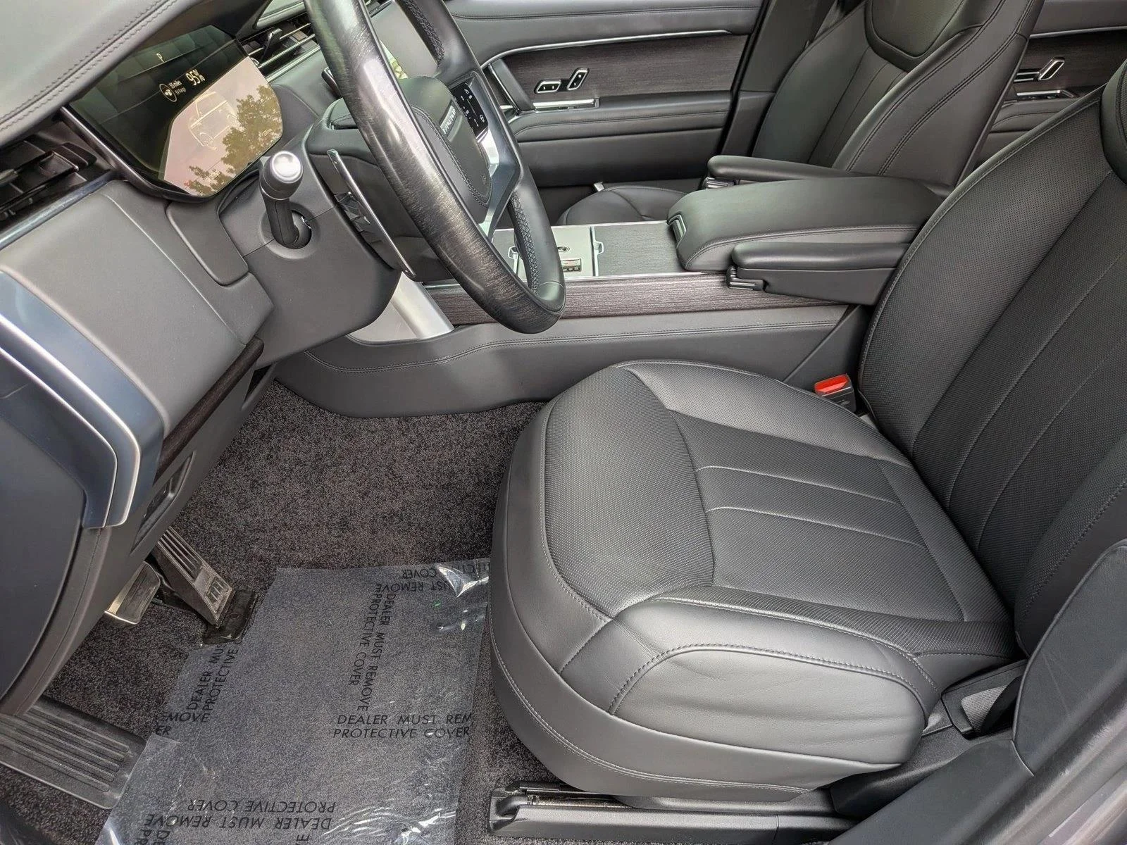 Used 2025 Eiger Grey Metallic Land Rover SE image 17