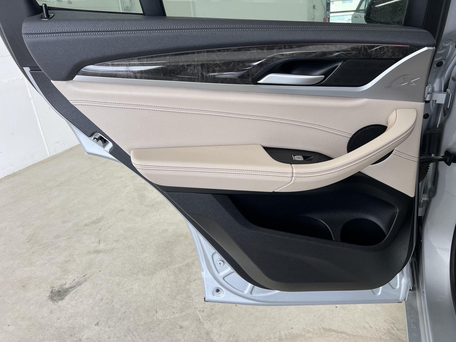 2020 BMW X3 40i - Photo 24